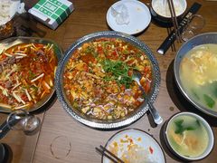 -三叔特色自贡菜(中海国际店)