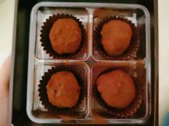 -好利来(万卉路店)