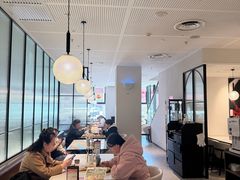 -必胜客(松雷店)