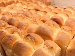 -HOT CRUSH趁热集合·现烤面包(上海环球港店)