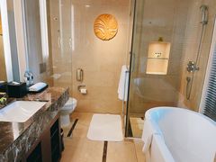 -青岛海尔洲际酒店