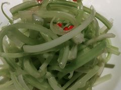 爽口西芹-高第街56号餐厅(银座商城玉函店)