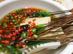 藤椒味钵钵鸡-嘉州叶婆婆钵钵鸡(建设路店)