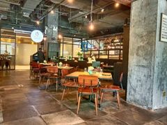 -Carbon莫卡哆·意大利复古集市餐厅(杭州大厦店)