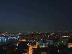-加拉达石塔