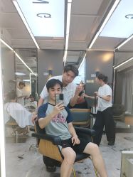 -藤野造型烫发染发