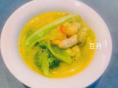 -金玫瑰商务会馆(新孔南路店)