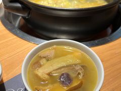 -一朵菌·野生菌探索家火锅(南亚店)