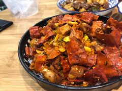 香辣掌中宝-兔爸私家小厨(新北万达店)