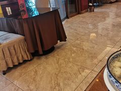 -喜乐餐厅•灯笼虾球首创者•本地小海鲜(二马路店)