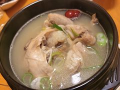 -长寿参鸡汤(朝韩风情街店)