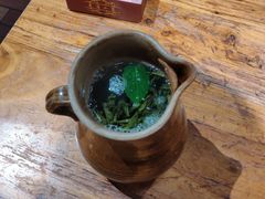 薄荷茶-老滇山寨•云南特色菜•地方菜•民族风情歌舞表演(金碧店)