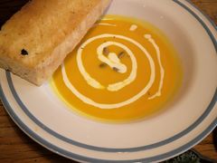 养颜南瓜汤-I HOLIC艾豪丽披萨(KKone店)