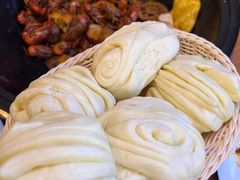 -晨皓祥人民公社铁锅炖菜(西华苑店)