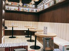 -钟书阁(群光广场店)