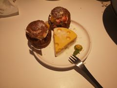 Q萌芒果百香果-露露家咖啡店