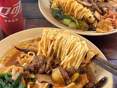 -方铲铲·成都板凳面(滨江银泰店)