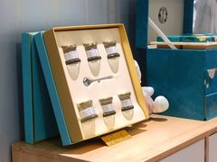 -燕庭·纯燕窝·甜品下午茶(南京西路店)