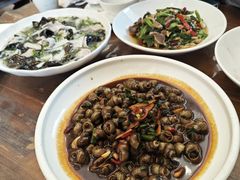 -侬佳蒸菜馆(听潮店)