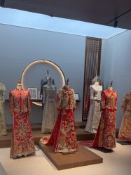 -乐派诗婚纱摄影