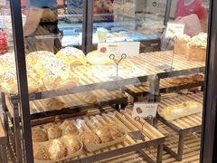 -皇冠幸福里动物奶油生日蛋糕(万达店)