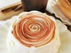 -VERIE BAKEHOUSE
