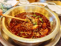邮亭鲫鱼-曾老幺鱼庄(长滨路店)