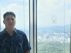 -平安金融中心云际观光层