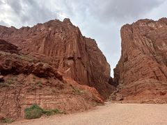 -天山神秘大峡谷