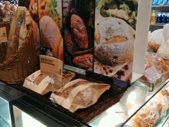 奶油包-圣安娜饼屋