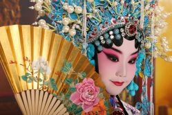 -华韵京剧摄影(洋桥角门东店)