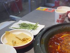 -生活如沸·顺德水牛奶火锅(大学路店)