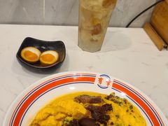 滑蛋牛叉烧捞出前一丁-有章牛杂(石厦店)