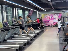 -超鹿运动(五四路恒力城店)