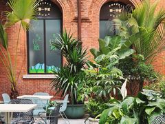 -潮一不贰·法式甜品·生日蛋糕·西式简餐(外滩店)