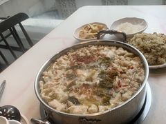 -德林酸菜鱼火锅(南丹店)