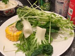 -牛YO寿喜烧·铁板烧和牛火锅自助(市府恒隆店)