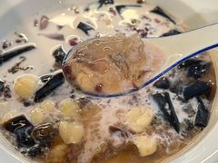 -RUXU入续糖水铺与包(卓悦中心店)