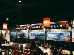 大堂-卢大鲜鱼头捞饭(美利广场店)