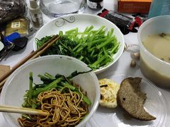 -金杨拉面王小吃面馆·牛三宝面·红烧牛肉粉