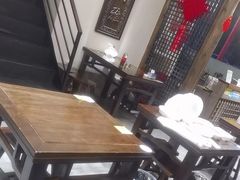 -聚汇三少·龙虾·中餐厅(莫邪路新天地店)