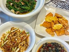 -靓虾二哥长沙地标小龙虾(五一广场店)