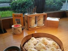 -馋三尺蟹粉小笼(人民广场店)