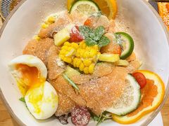 三文鱼温泉蛋沙拉-馥家小馆(黔灵山公园店)