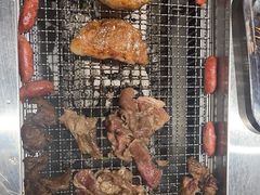 -马路牙子烧烤音乐酒馆(望京店)