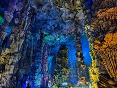 -泰安地下龙宫景区