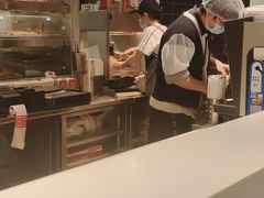 -肯德基(中纬店)