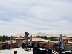 -敦煌山庄摘星阁