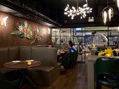 -Oasis Bar & Grill