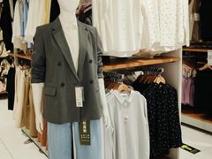 -优衣库(北京万柳华联购物中心店)